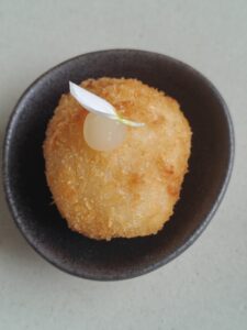 Crispy risotto with lime